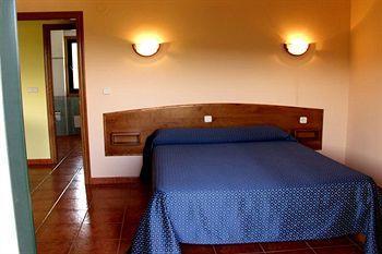 Casona Rural Los Trobos Hotell Villar de Otero Exteriör bild