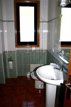 Casona Rural Los Trobos Hotell Villar de Otero Exteriör bild